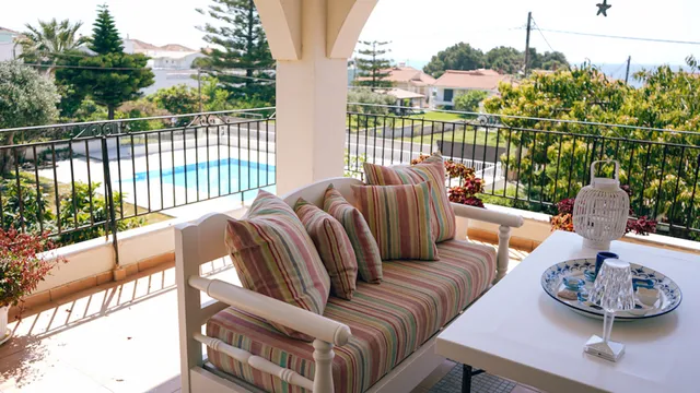 Villa Avocado Kanali