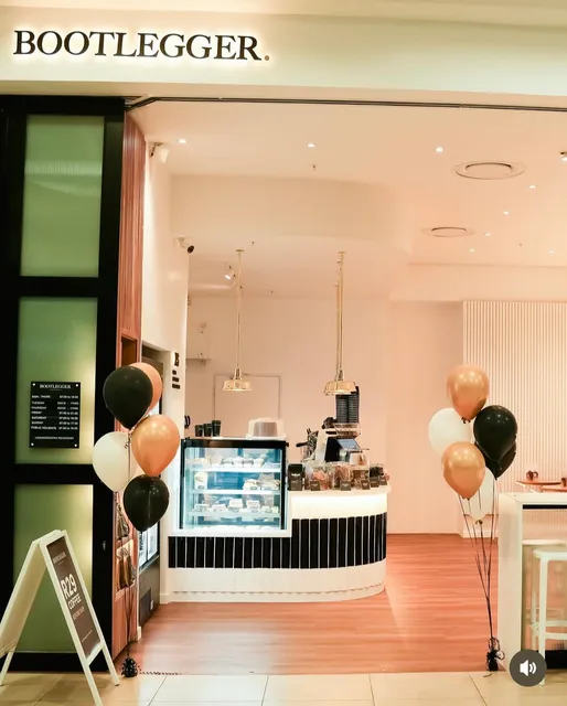 Bootlegger XS - Clearwater Mall Halaal