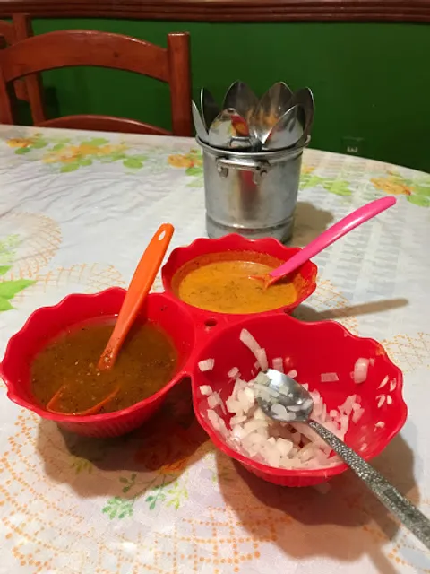 Cenaduria Las Michoacanas