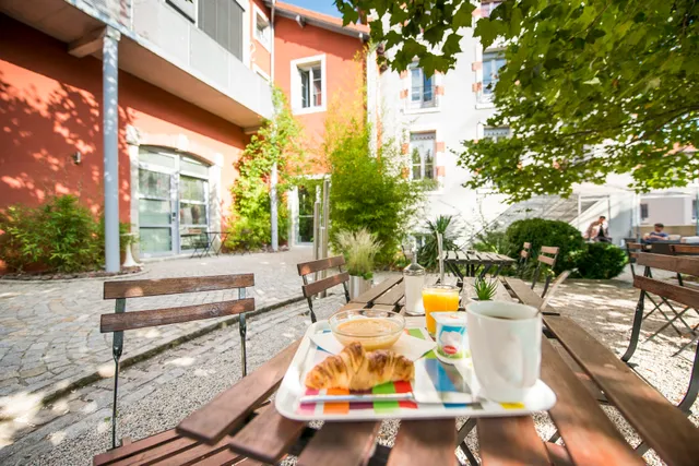 Appart'Hotel Des Capucins SARL