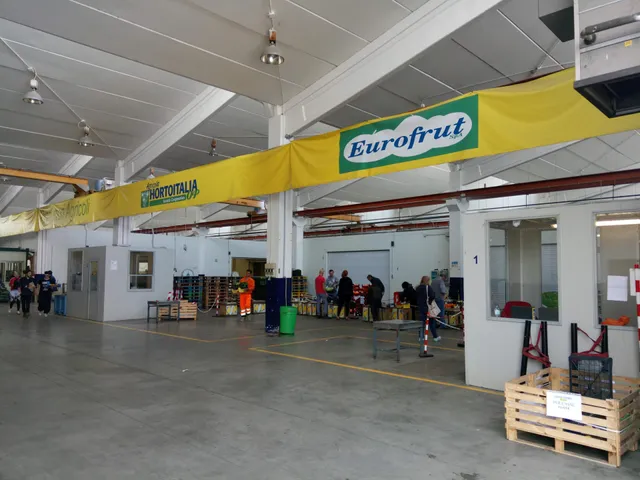 Fruit and Vegetable Market Agribusiness Modena