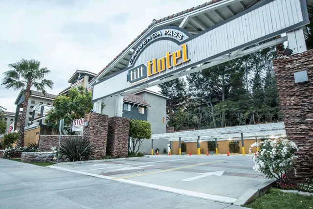 Tilt Hotel Universal/Hollywood, an Ascend Collection Hotel