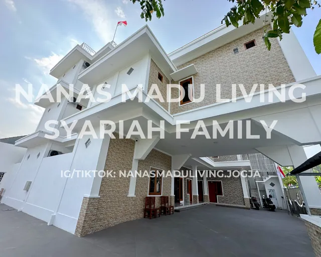 Nanas Madu Living Syariah Family (Kost Putri Eksklusif & Penginapan Harian)