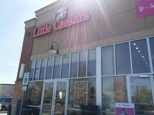 Little Caesars Pizza