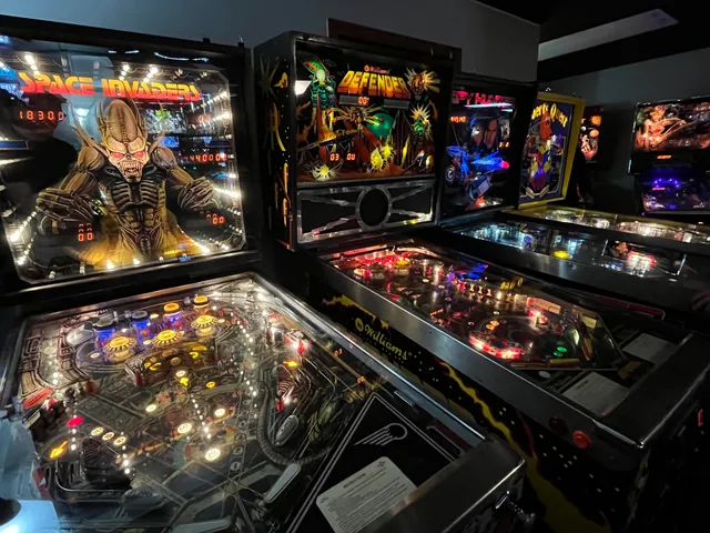 Galloping Ghost Pinball