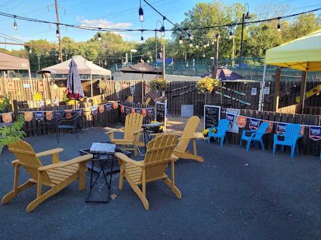 Dog & Bull Taphouse and Kitchen