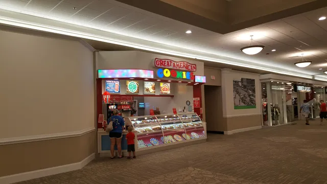 Great American Cookies