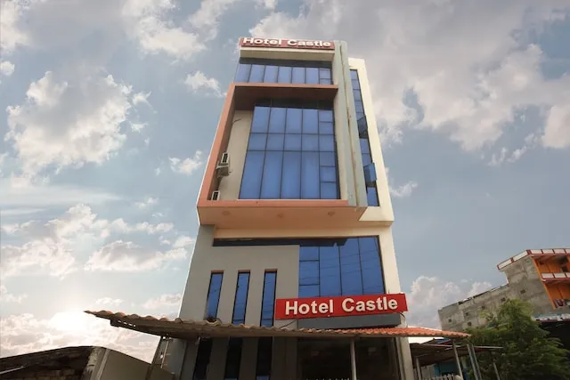 OYO 538 Hotel Castle