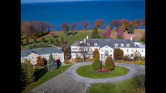 Suncliff Inn on the Lake