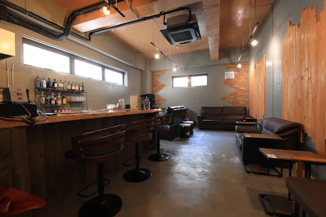 藤沢シーシャカフェ＆バー ひふみ