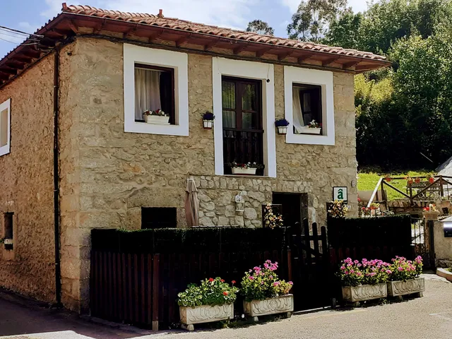 Casa Rural La Peña Unquera