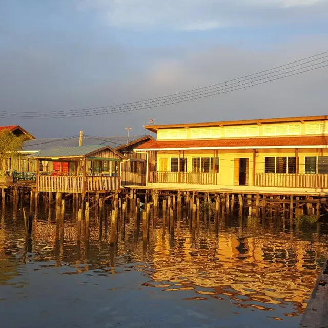 Kolapis Water Village Stay (Dolphins Sighting)克拉比渔村-水獭之家