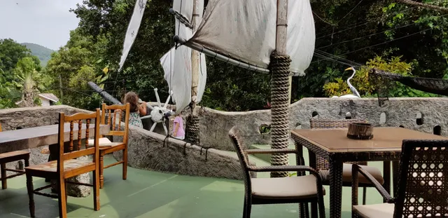 Maria's Rock Cafeteria