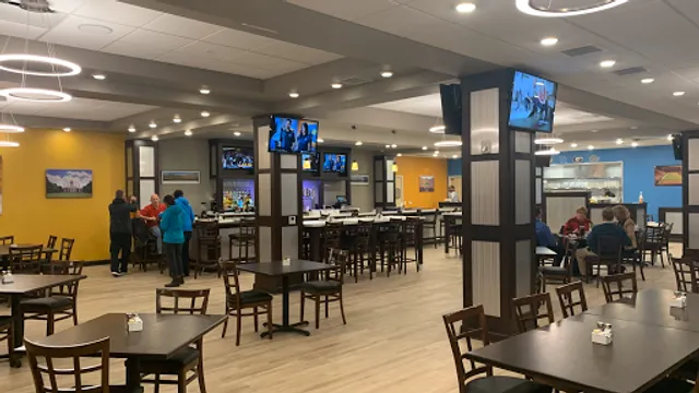 Cheerleader Pub & Grill Jefferson City