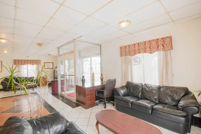 Hotel O Houston East Channelview I-10