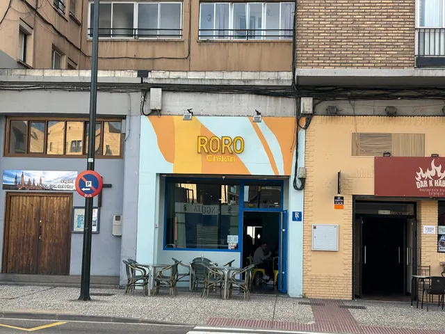 Roro Chikin restaurante Coreano