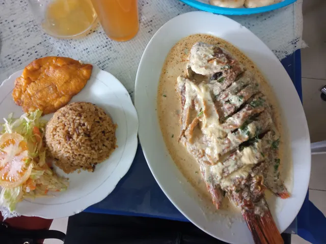 Restaurante Dely mar