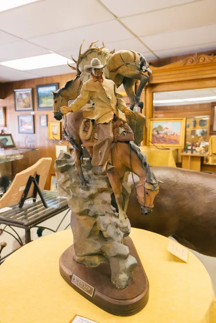 Hitching Post Gallery