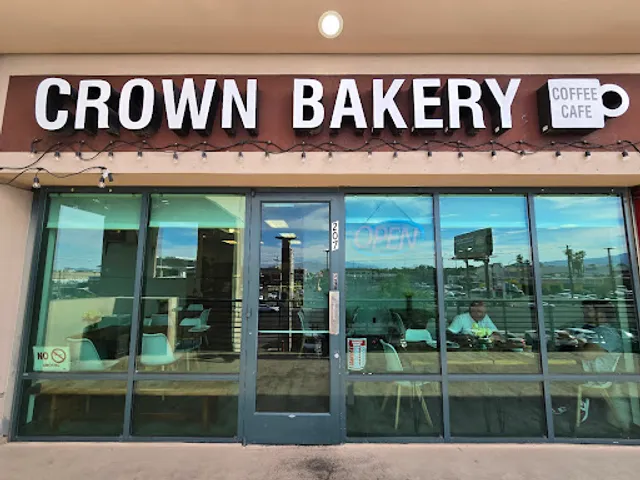 Crown Bakery