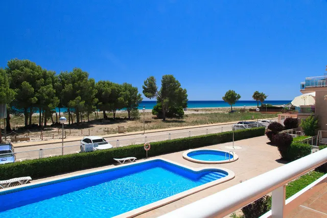 UHC Arco del Sol Family Complex