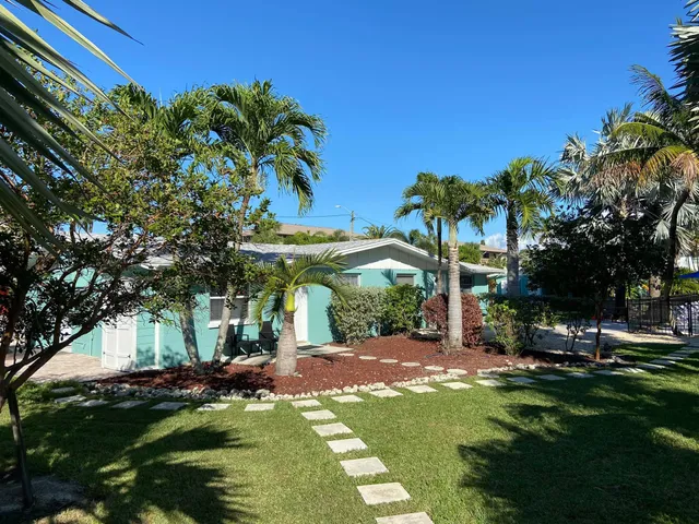 MI Happy Place Island Resort