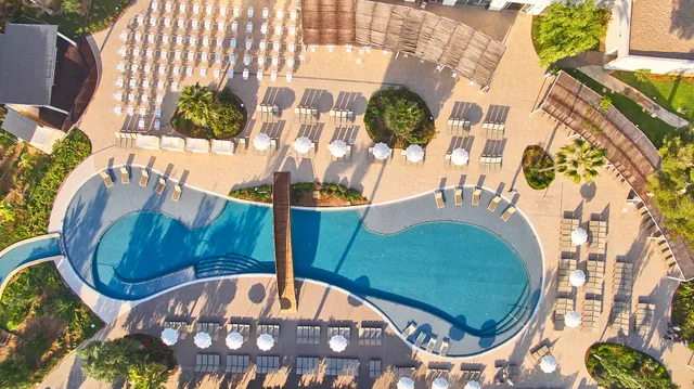 Hotel & Suites Tonga Tower Design