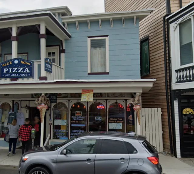 Blue Moon Pizza