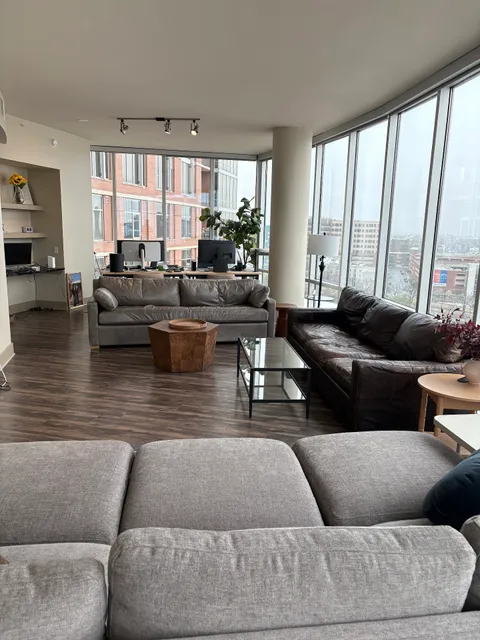 Instant Offer Furniture