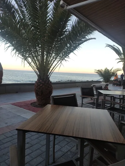 LA MARESIA RESTAURANTE