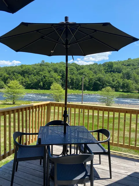 Cedar Rapids Bar & Restaurant