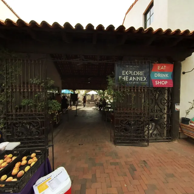 Santa Cruz River Farmers' Market