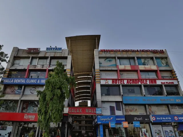 Collection O Hotel Acropole Inn