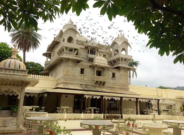 Pleasure guest house