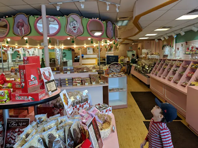 Malley's Chocolates & Ice Cream Parlor