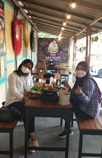 SAYMOM BBQ GRILL & SHABU-SHABU ( Korean & Japanese )