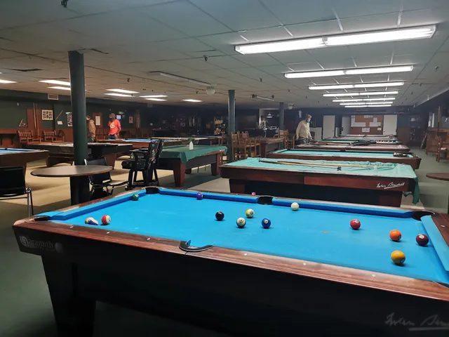 Gold Crown Billiards