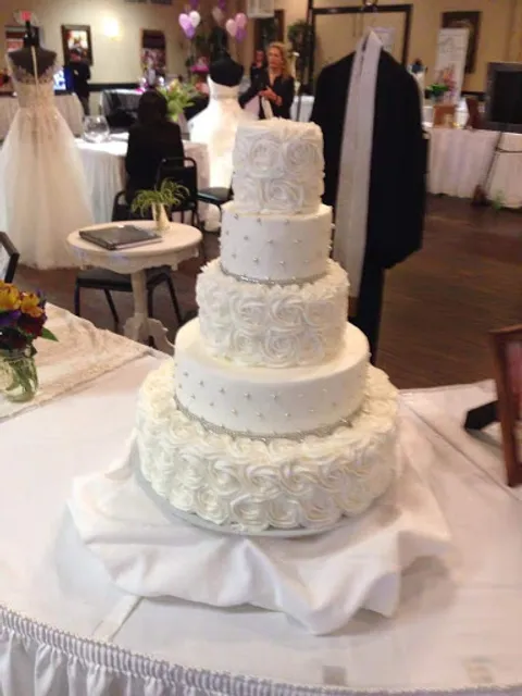 Piece of Cake Lafayette