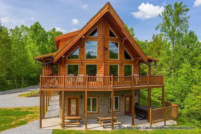 Ridge View Lodge | 5 bd Cabin | Book Direct by Owner