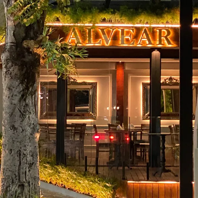 Alvear Cambuí · Café e Gastronomia