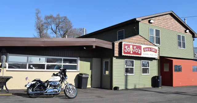 JoJo's Bar & Grill
