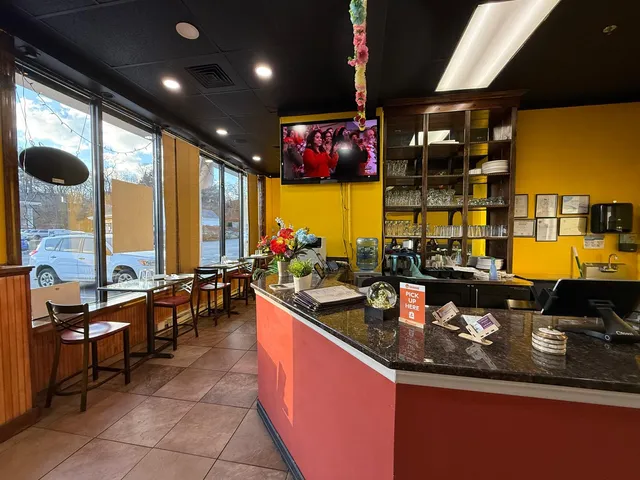 Aroma Delight: Indian, Pakistani & Nepali Cuisine - Halal