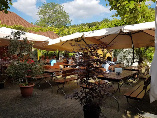 Weinscheune Wenzel Fränkische Spezialitäten Restaurant Wild Gerichte