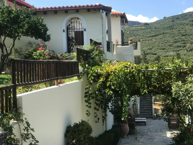 VILLA SHAKTI - Yoga Art Nature Retreat