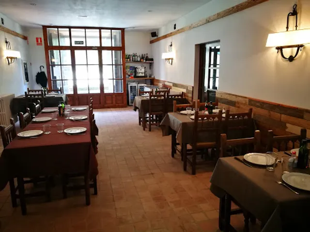 Restaurante La Rectoría y Alojamiento Sant Joan de Fabregues