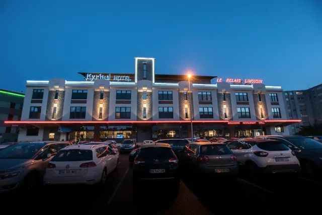 Kyriad Limoges Centre Gare - Atrium