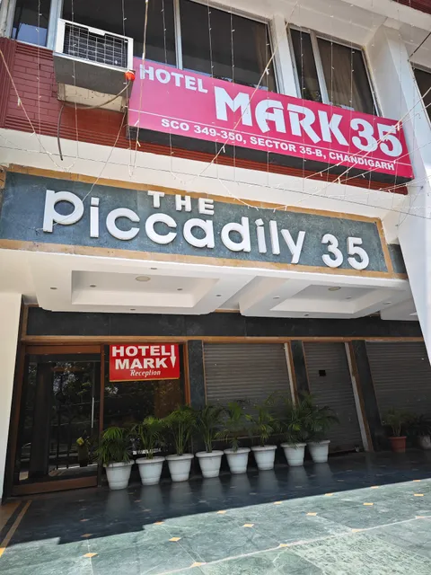 Hotel Mark (Piccadily 35) Chandigarh