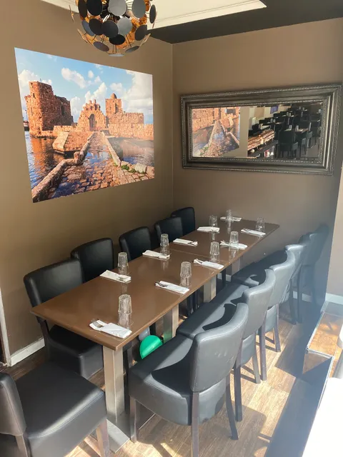 Coostina Bar & Restaurant