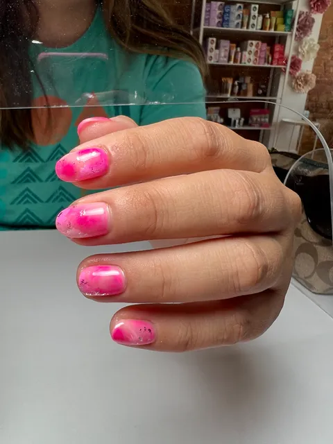 Nails on Brown | Natural Nail Care