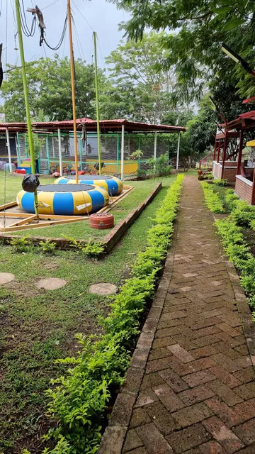 El Dorado Restaurant & Bar