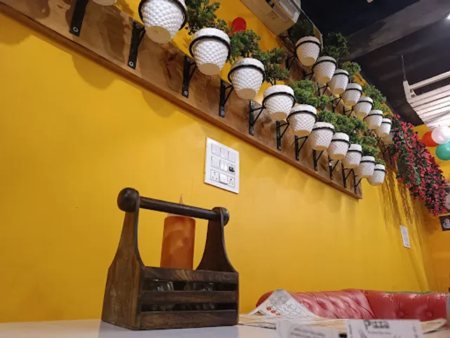 La Pino'z Pizza Karnal